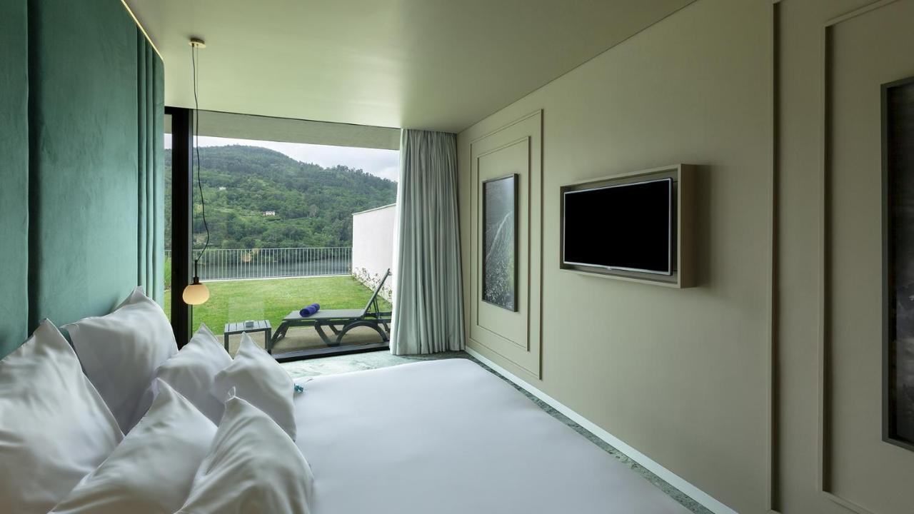 Douro Royal Valley Hotel & Spa Ribadouro Exteriér fotografie A room at the hotel