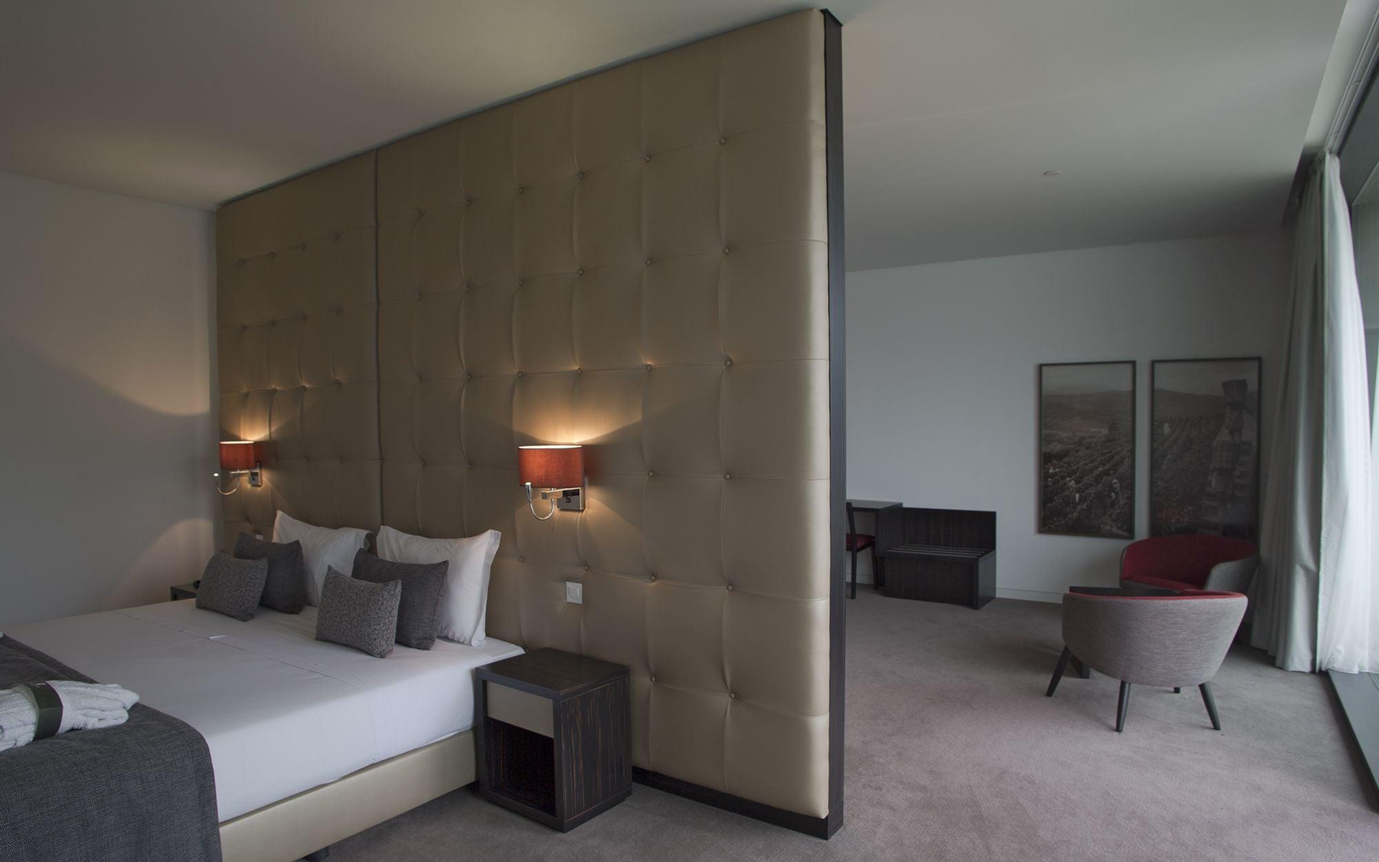 Douro Royal Valley Hotel & Spa Ribadouro Exteriér fotografie A room at the hotel