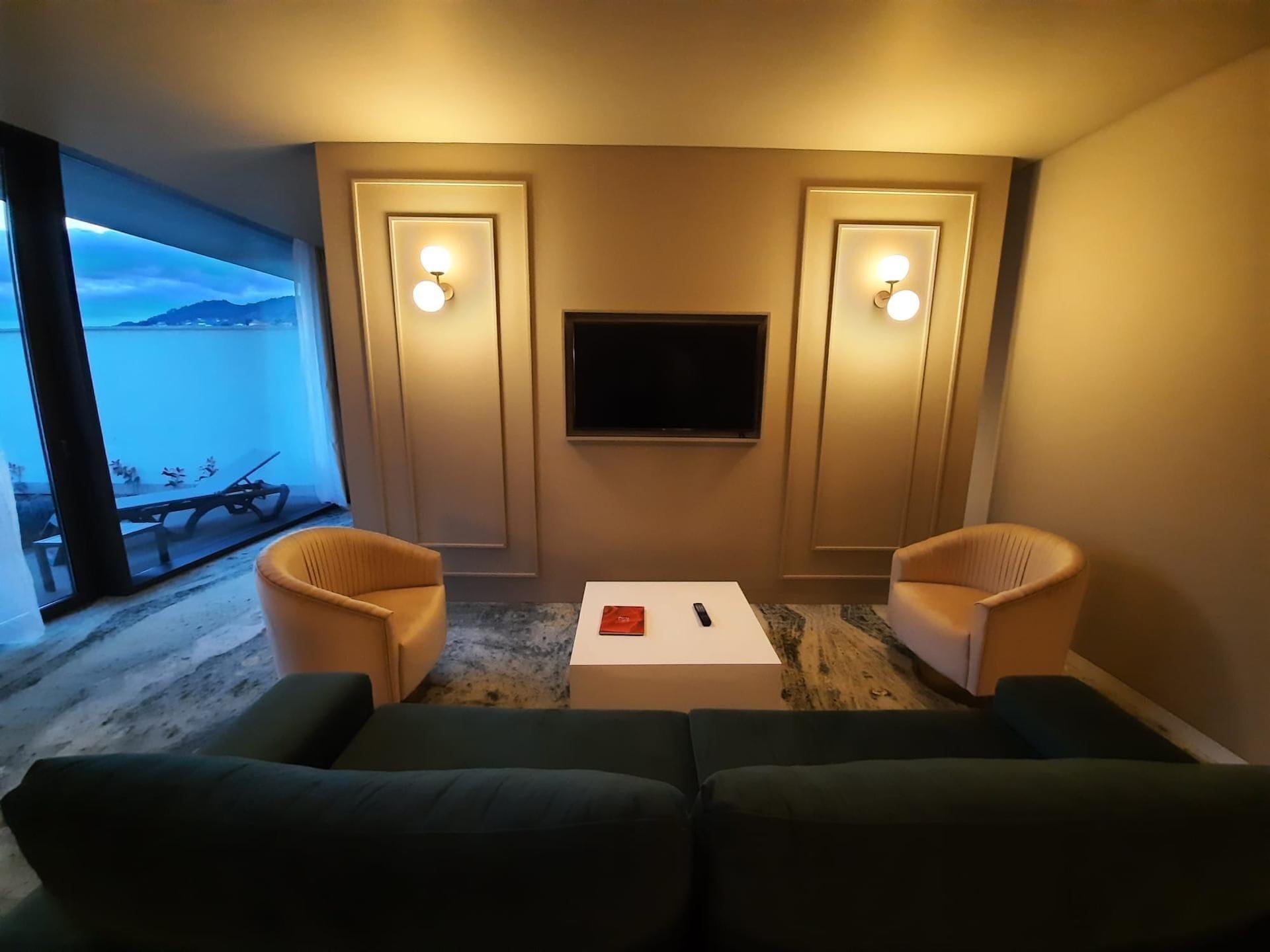 Douro Royal Valley Hotel & Spa Ribadouro Exteriér fotografie A living room in a hotel
